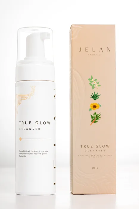 TRUE GLOW CLEANSER